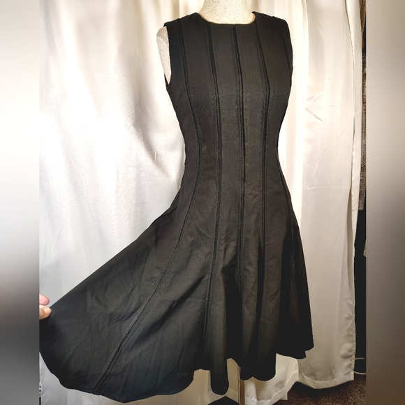 Calvin Klein Dresses & Skirts - Calvin Klein TAG Shift Dress, Black, knee Lngth,  Sleeveless, Pleats, ZipUp, 2